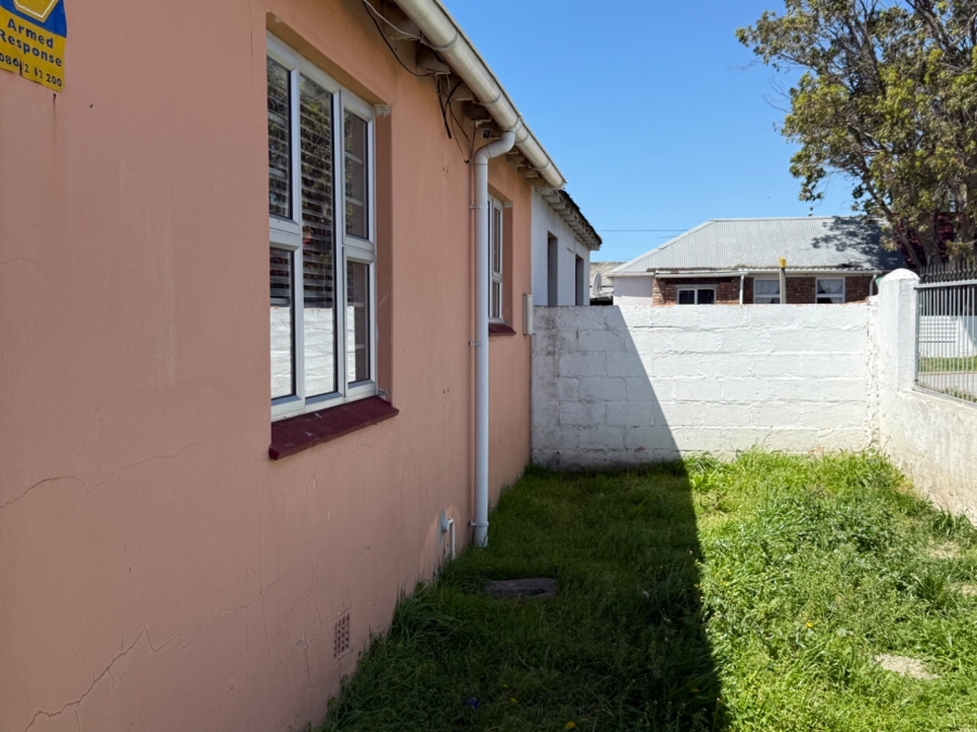 2 Bedroom Property for Sale in Kensington Eastern Cape